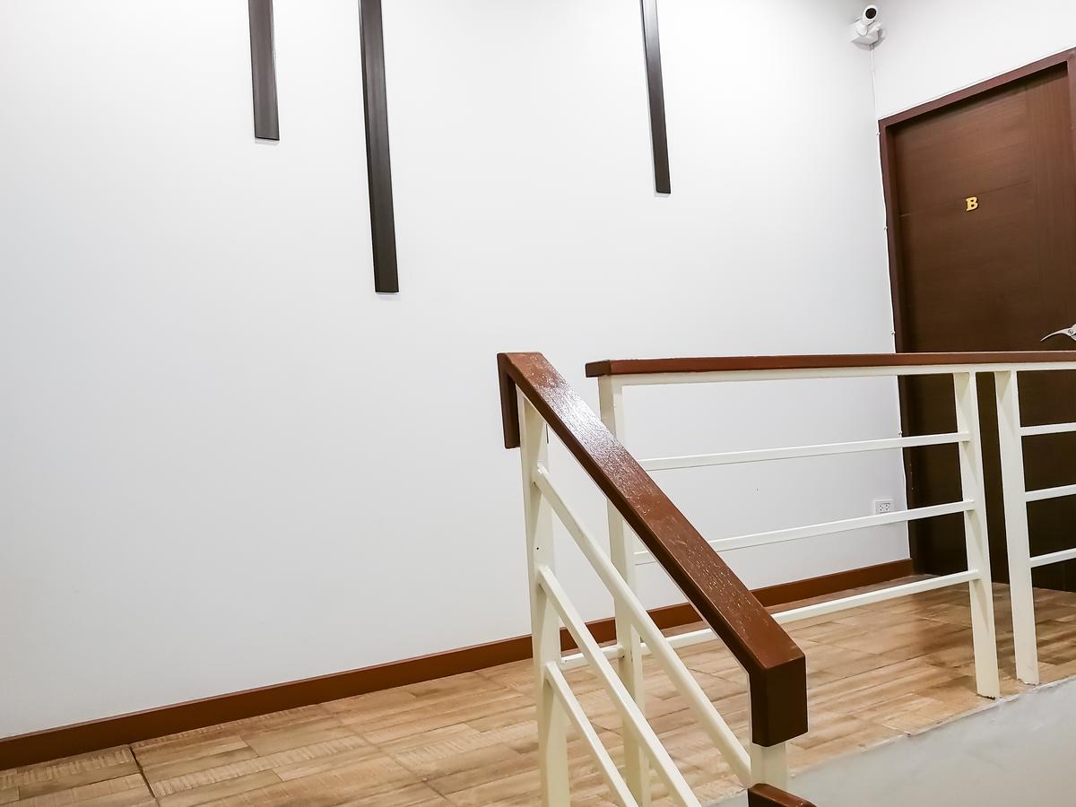 The Sun Hostel 치앙마이 외부 사진