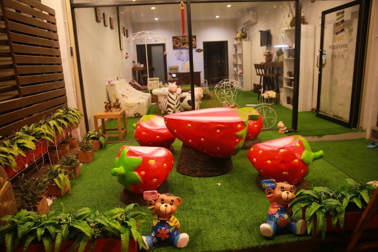 The Sun Hostel 치앙마이 외부 사진