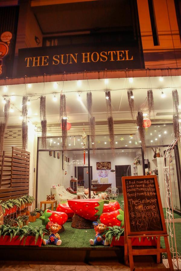 The Sun Hostel 치앙마이 외부 사진