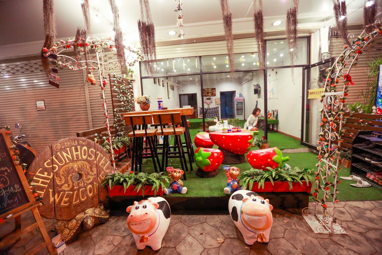 The Sun Hostel 치앙마이 외부 사진